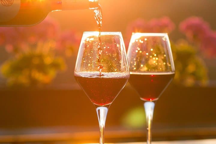 Prague to Budapest Private Transfer with Optional Wine Tasting