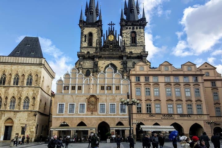 Prague Royal Quest: Self-Guided Ghost & Crown Walk