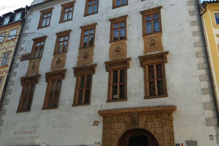 The House Signs of Old Prague: A Self-Guided Audio Tour