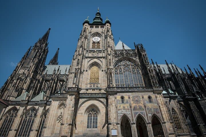Prague Castle Grounds & Exteriors Small-Group Tour with PragueWay