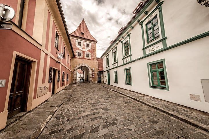 Private tour of best of Český Krumlov - Sightseeing, Food & Culture with a local