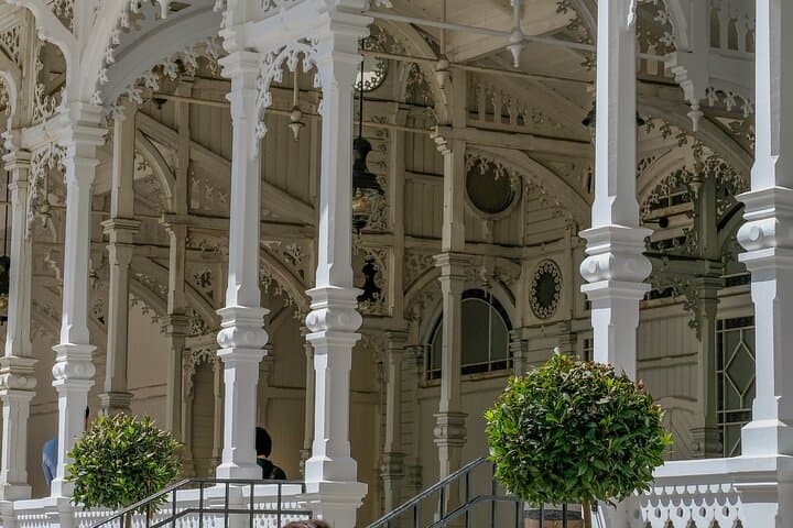 A day in the life of Karlovy Vary - Private tour with a local