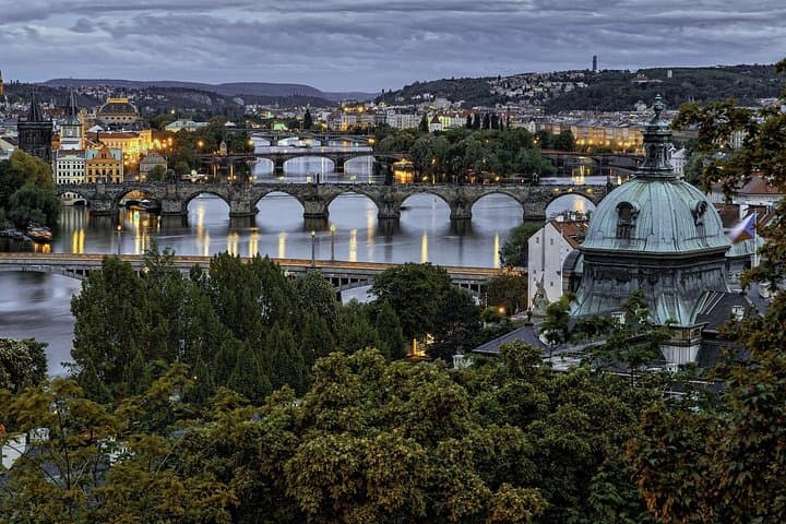 Cook, Taste & Explore: Prague – Vienna – Budapest
