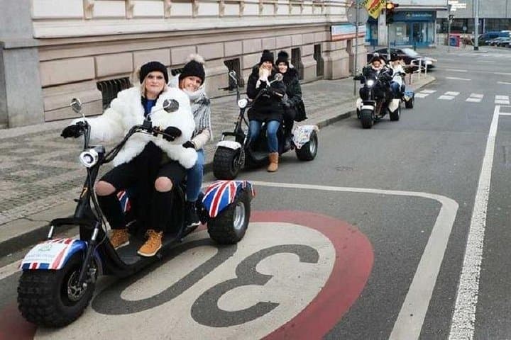 Live-Guided ️Trike-Harley️ Viewpoints tour of Prague