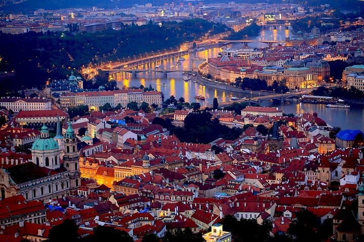 From Prague to Berlin, Private Transfer with Sightseeing Stops with Local Driver