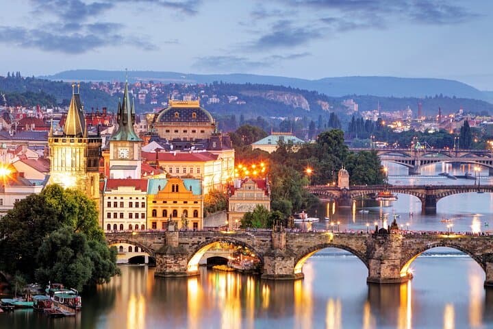 Evening View Walk in Prague