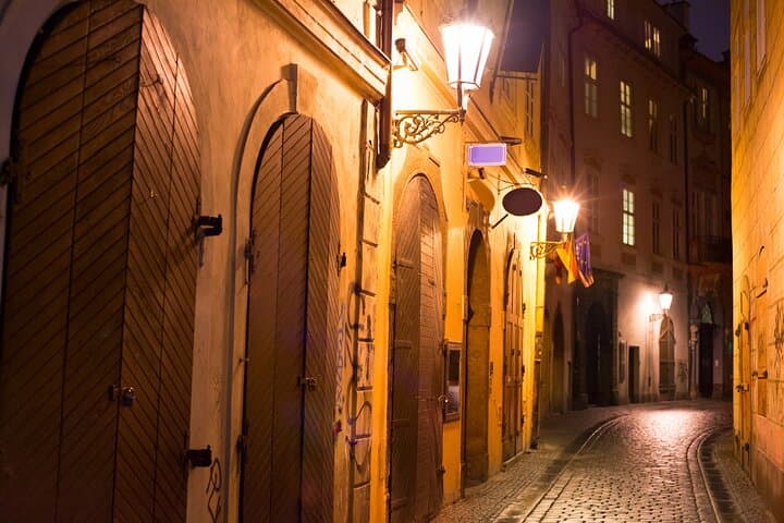 Ghosts and Legends walking tour in Prague