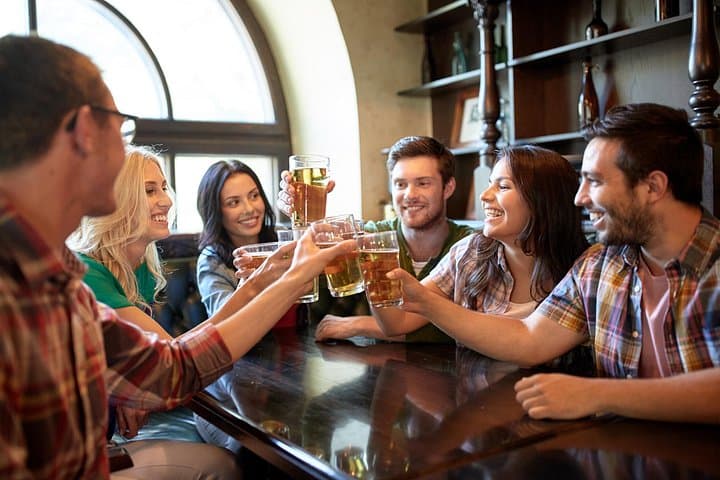 Small-Group Local Pubs Walking Tour And Traditional Czech Dinner