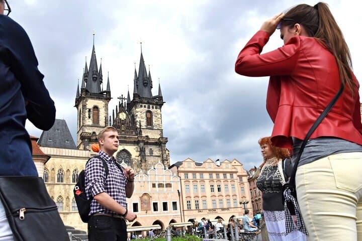 Best of Prague: Private City Walking Tour, Boat Cruise, and Typical Czech Lunch