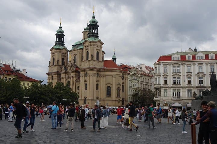 Prague self-guided walking tour and scavenger hunt