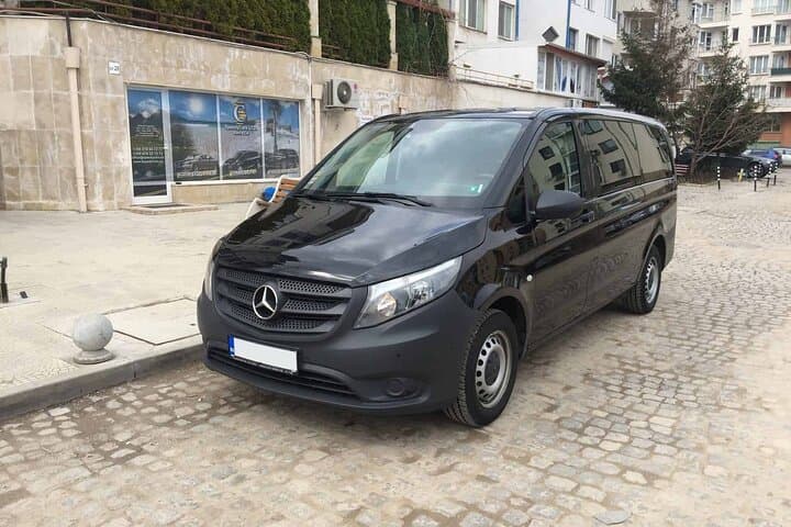 Private Transfer from Prague Airport to Prague City Hotels 1 - 7 pax