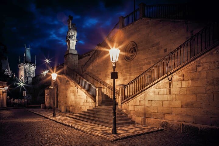 Ghosts and Legends walking tour in Prague