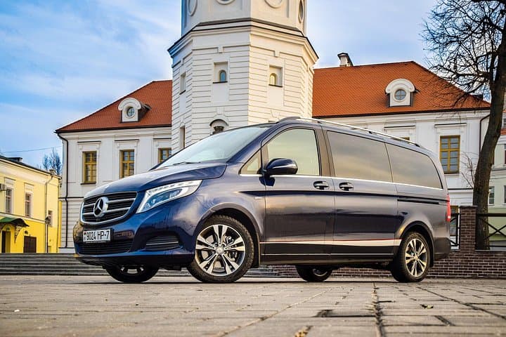 Prague - Vienna One-way Sightseeing Private Tour