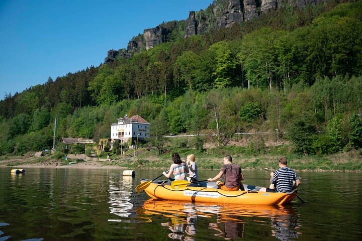 Clients during raft tour