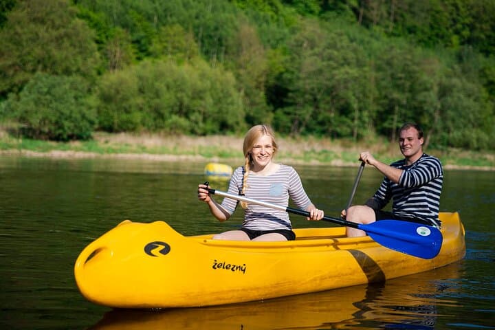 Canoeing is ideal tour for couples in love too