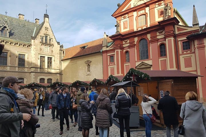 3-Hour Private Romantic Walking Tour in Prague