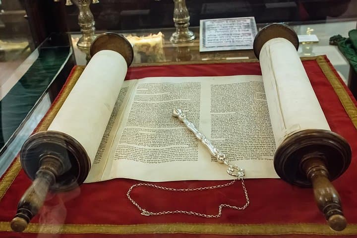 Tora in the Klausen Synagogue in Prague