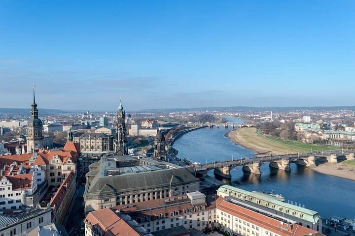 Private Transfer from Prague to Dresden