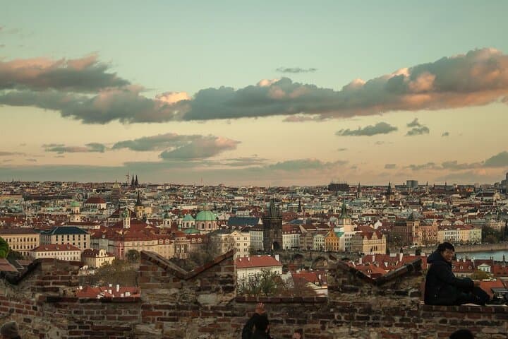 Prague Walking Tour in German: Old Town and Prague Castle