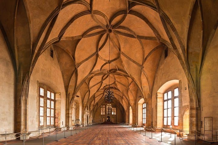 St Vitus Cathedral and Prague Castle Private Walking Tour