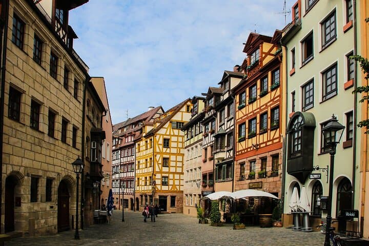 Private Transfer from Prague to Nuremberg with 2h stop in Karlovy Vary