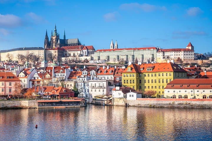 Private Tour of Prague Old Town with Zizkov TV Tower