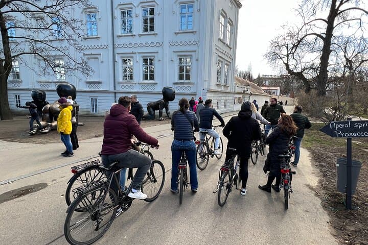 Enjoy the Kampa Park!