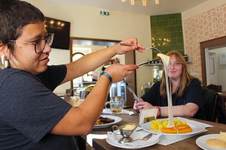 Guided 3-Hour Food Tasting Experience in Prague