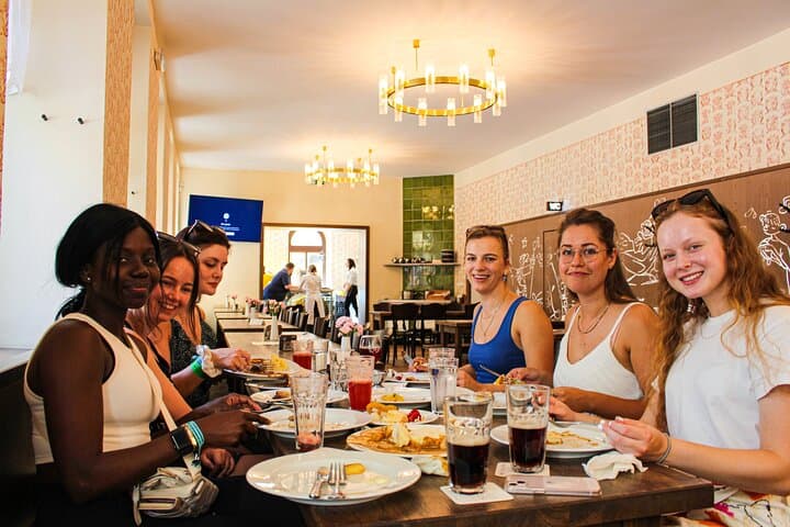 Guided 3-Hour Food Tasting Experience in Prague