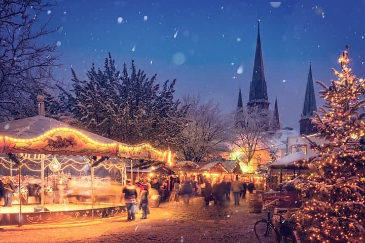 Private Custom Full day tour-Dresden Christmas Market & Bastei Saxon Switzerland