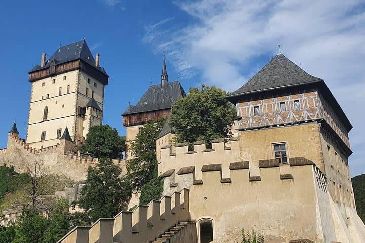 Karlštejn Castle Private Trip: Unveiling Czech Gothic Treasure
