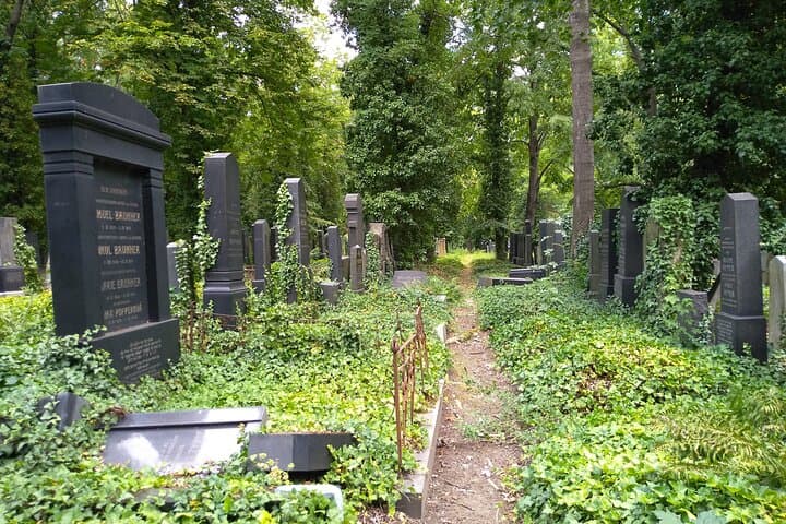 New Jewish Cemetery
