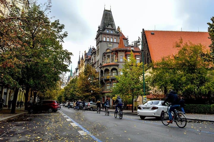 Prague: Old Town and Jewish Quarter Small-Group Tour