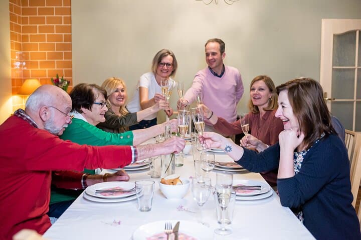 4-Course Traditional Czech Dinner with Wine in Local Prague Home