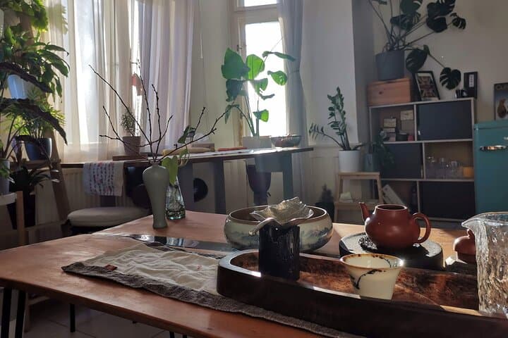 Studio for tea