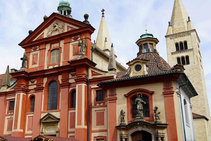 Prague Castle Walking Tour with a Licensed Local Guide
