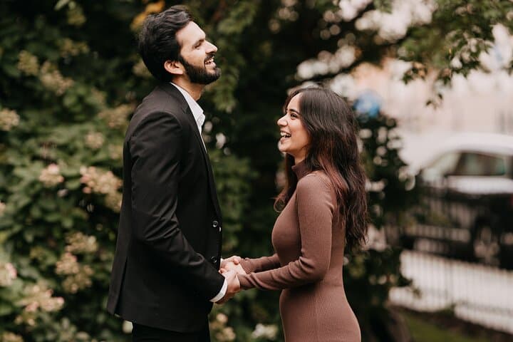 Photographer in Prague: Couple, pre-wedding & portrait photoshoot