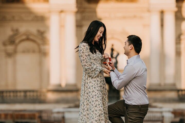 Photographer in Prague: Couple, pre-wedding & portrait photoshoot