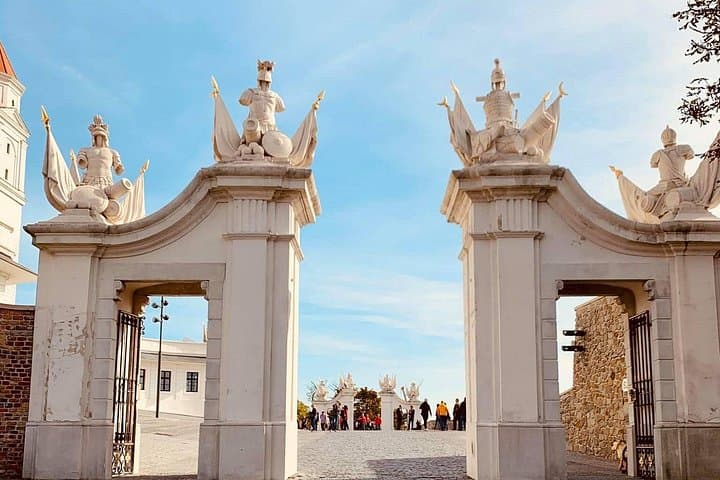 Vienna and Bratislava Private Full-Day Tour from Prague