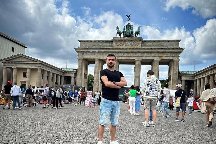 FullDay Tour w/ Private Transfers from Prague To Berlin w/ Lunch