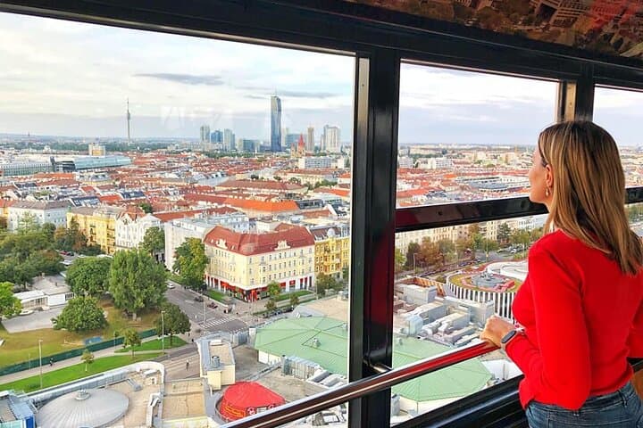 Full Day Trip to Vienna from Prague & back with Private Transfers
