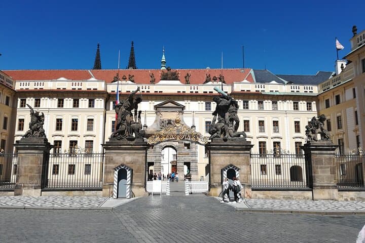 Main entrance to Prague Castle