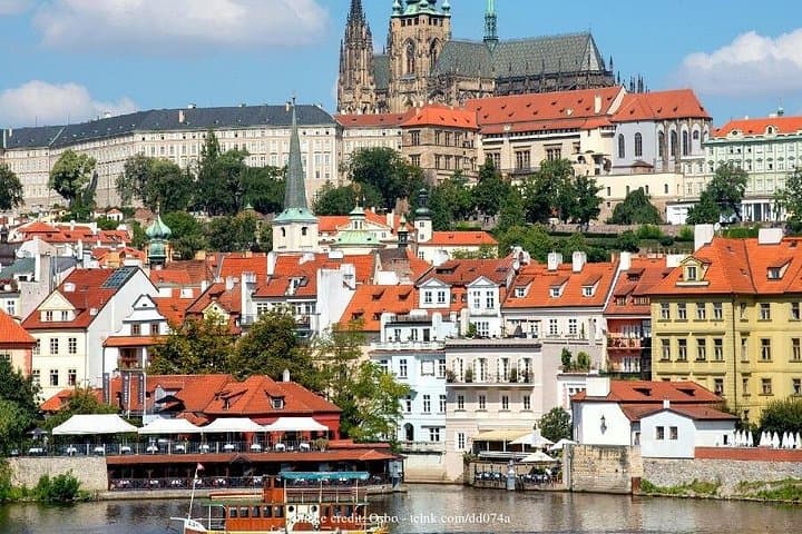 The Best of Prague: Private Half-Day Walking Tour