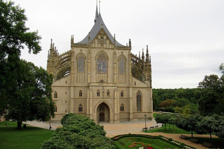 Private Castles and Brewery Day Trip From Prague To Kutna Hora