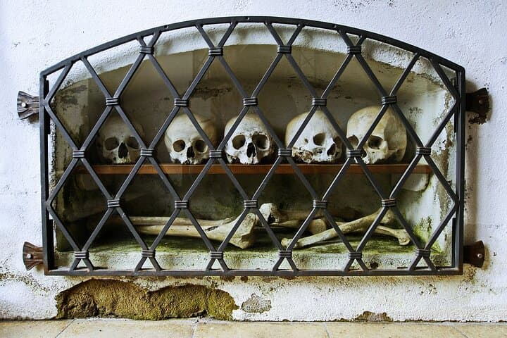 Private Castles and Brewery Day Trip From Prague To Kutna Hora