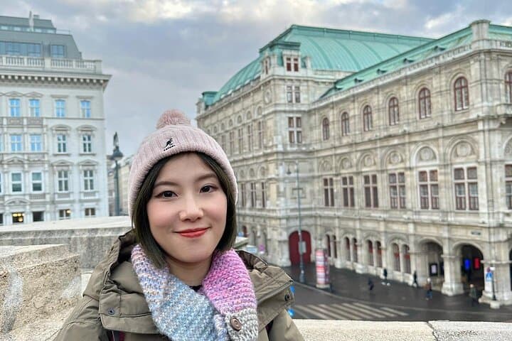 Vienna Full Day Trip From Prague with Private Transfers and Guide