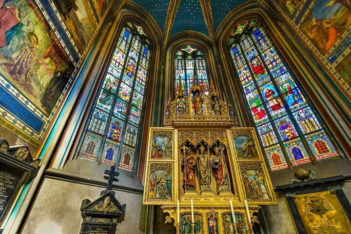 Prague Castle Walking Tour with Audioguide (no ticket)