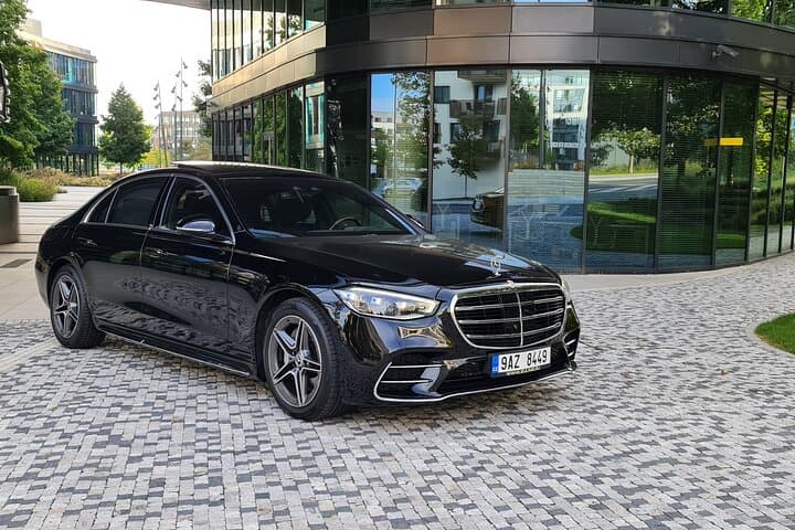 FRANKFURT by luxury Mercedes
