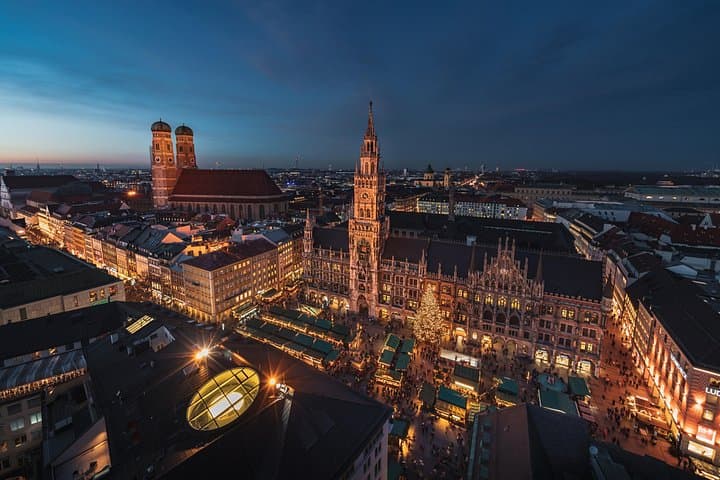 Prague to Munich Private Transfer with Scenic Optional Stops