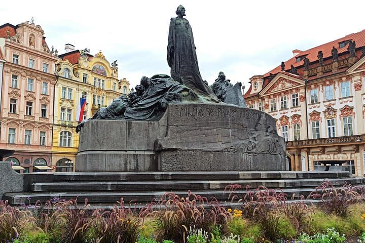 Private Old Town and Jewish Walking Tour